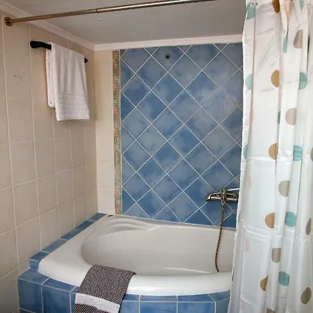 New Stylish And Cozy House Near Metro Station Daire
